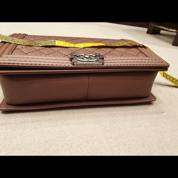 Chanel Large Boy Bag - Picture 15 of 16